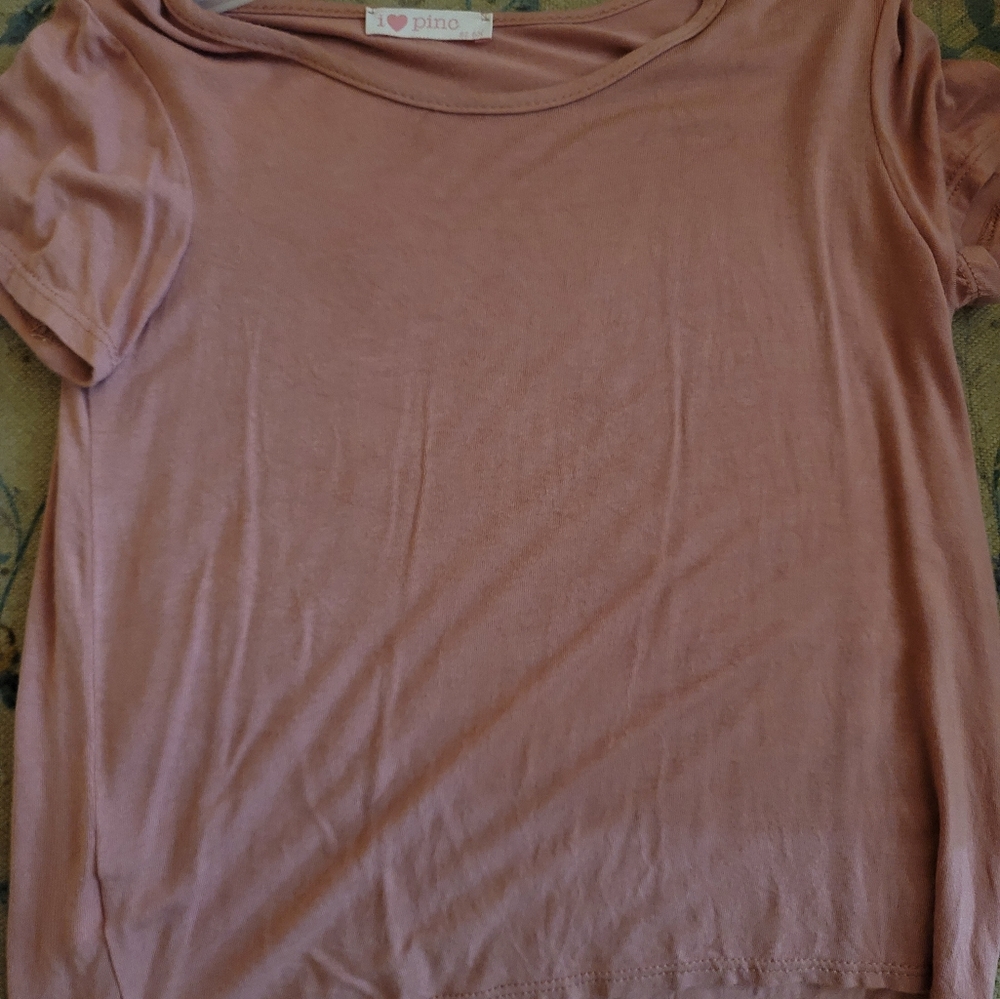 Girl's 6x I hear Pinc shirt
